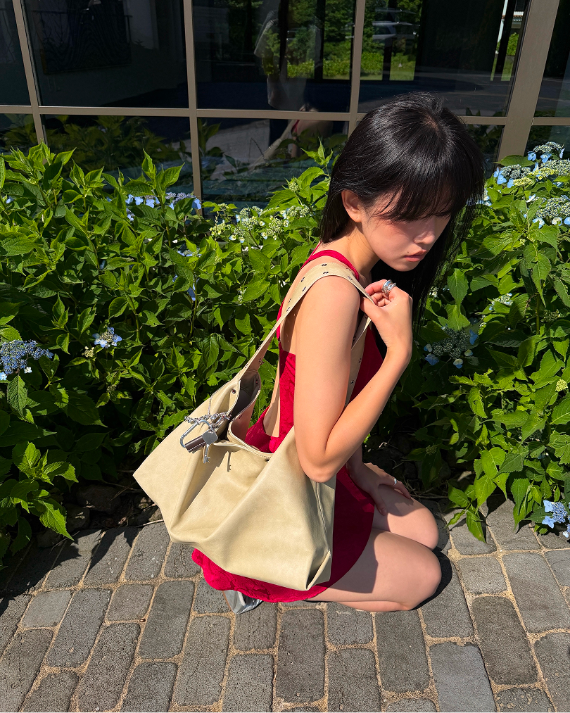 Styling #1076 by @hanzyinxx