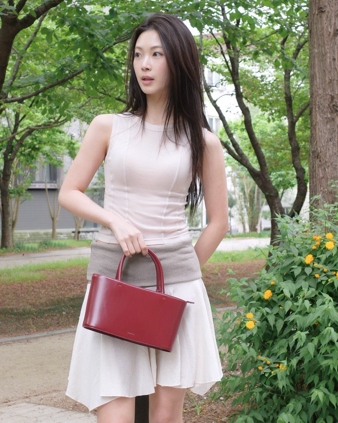 Styling #950 by @jooevie