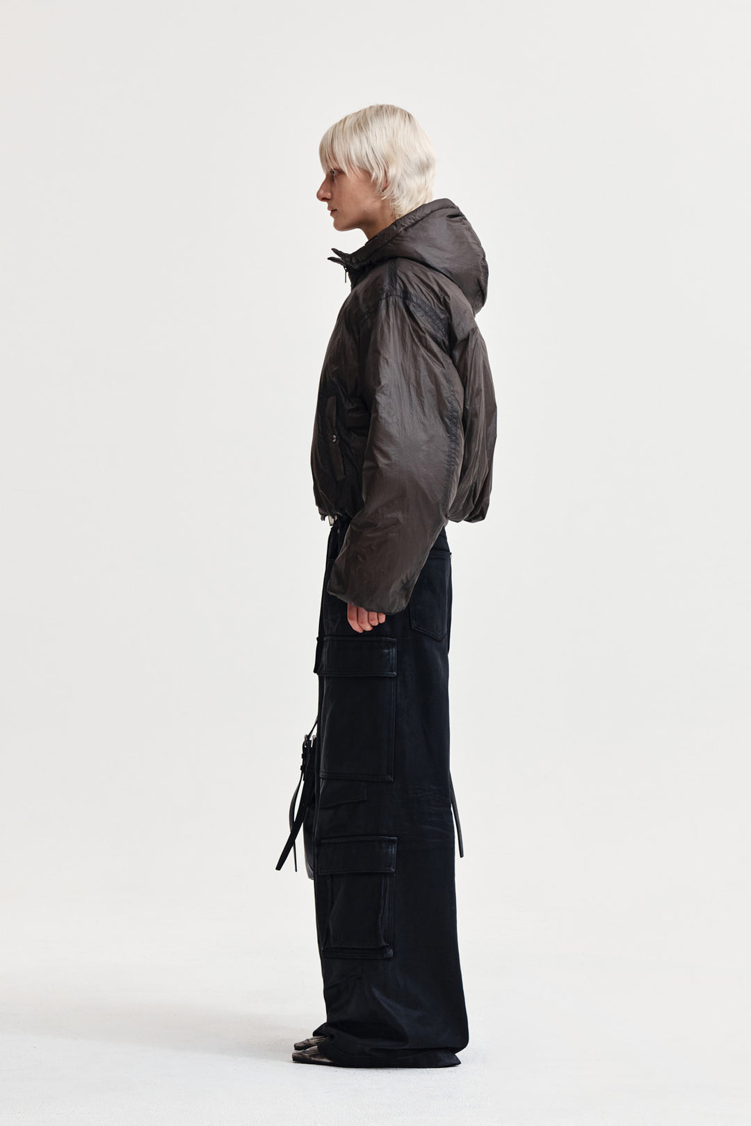 Matin Kim Back Logo Hoody Short Down Jumper — Charcoal