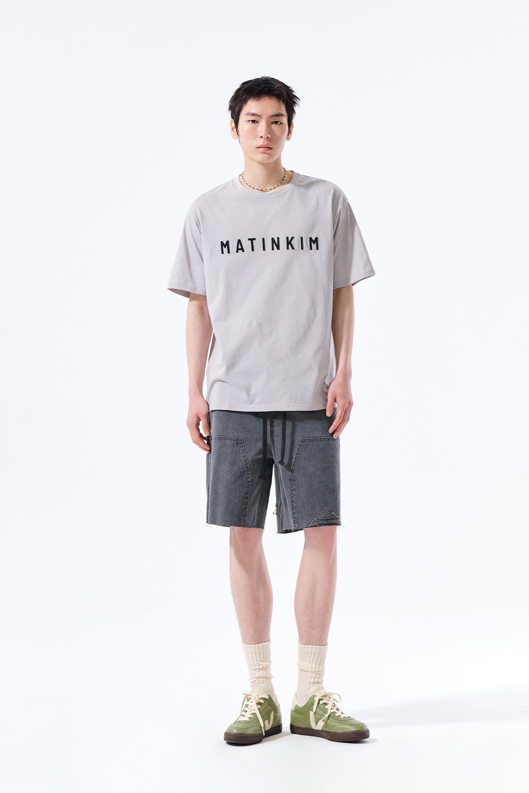 Matin Kim Herringbone Raw Cut Denim Shorts — Gray