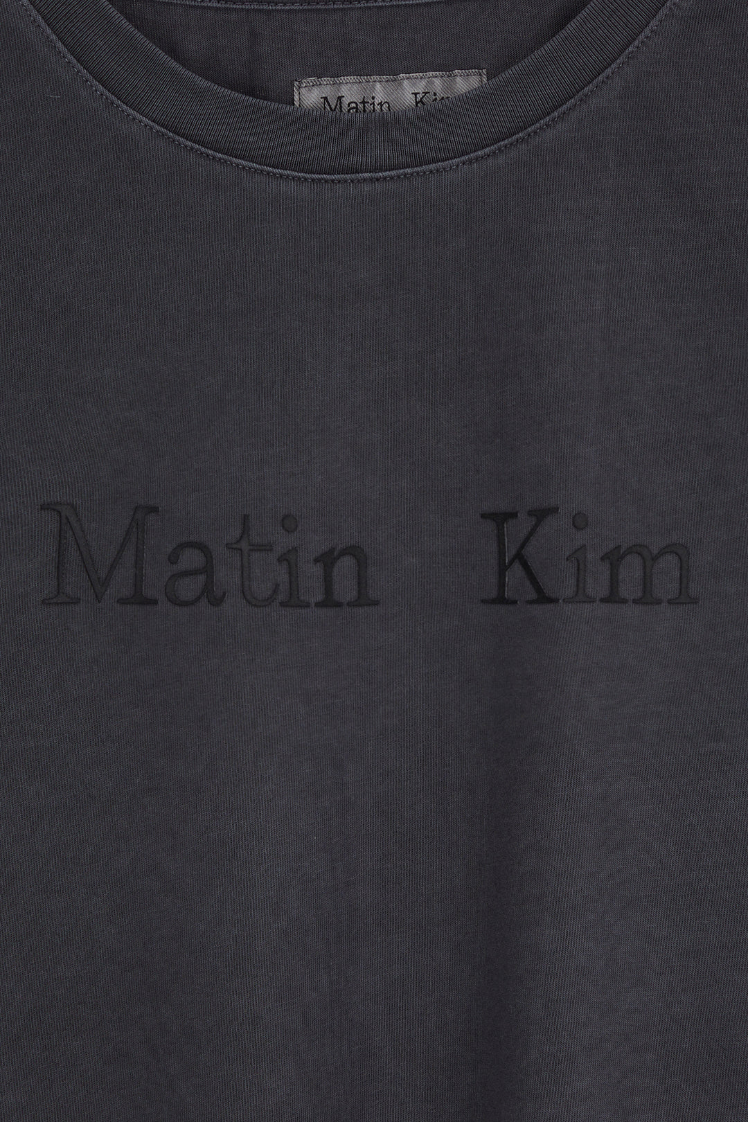 Matin Kim Pigment Logo Crop Top Dark — Gray