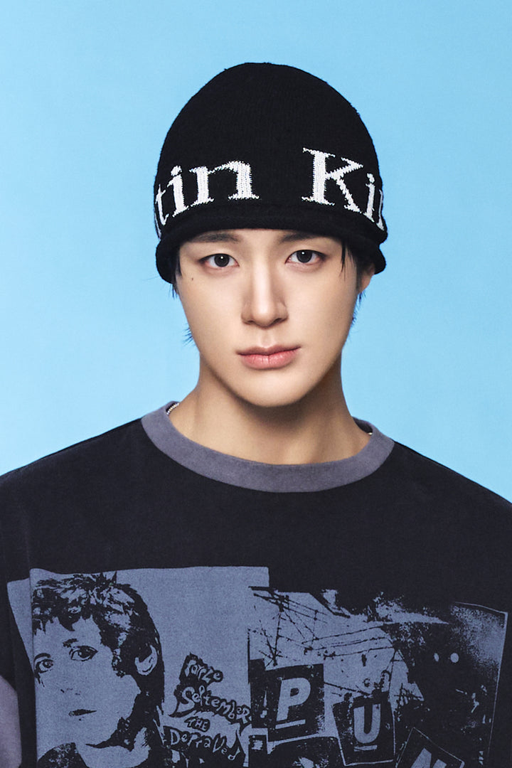 Matin Kim Logo Linen Short Beanie — Black