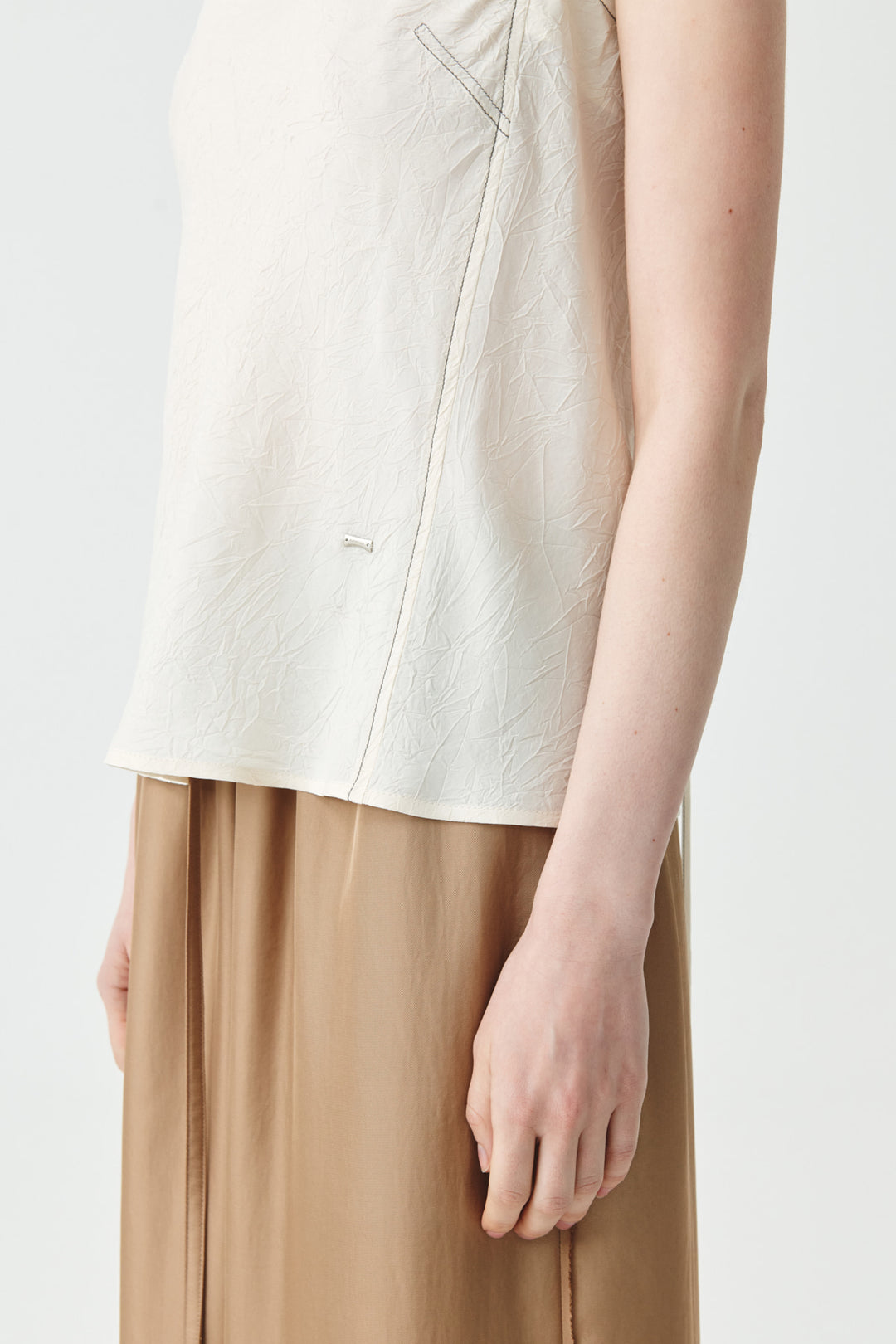 KIMMATIN Square Neck Crinkle Sleeveless — Ivory
