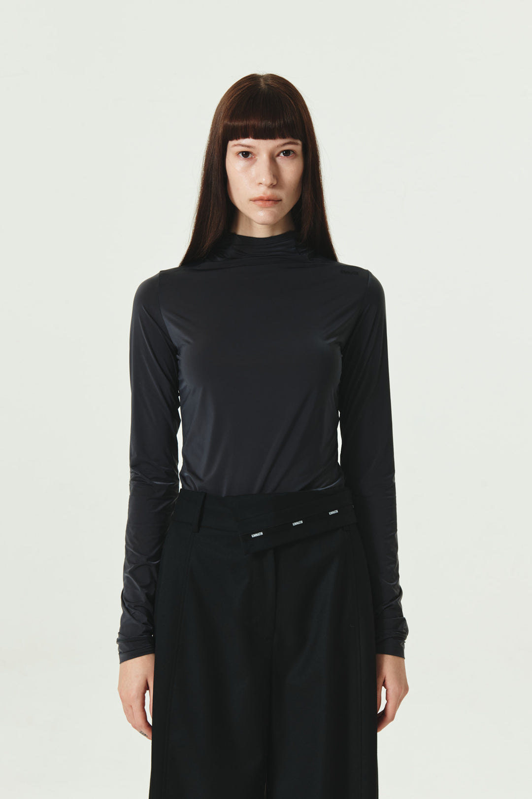KIMMATIN Half Neck Light Long Sleeve Top — Charcoal