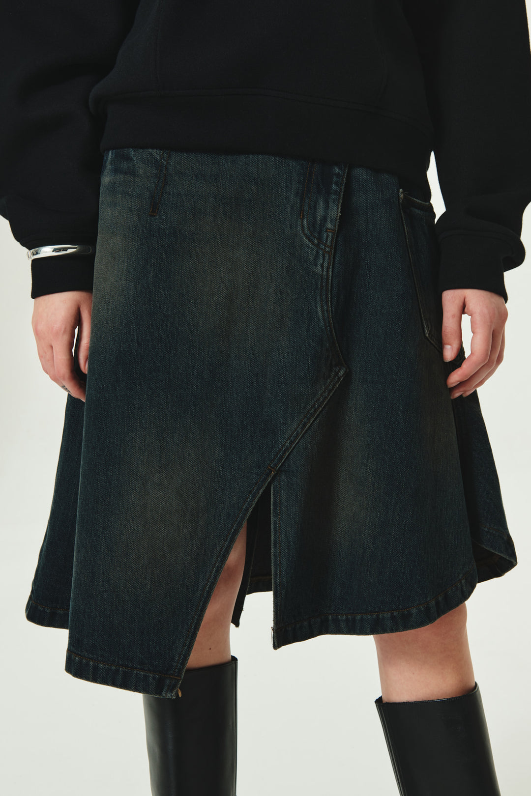 KIMMATIN Layered Denim Skirt — Dark Navy