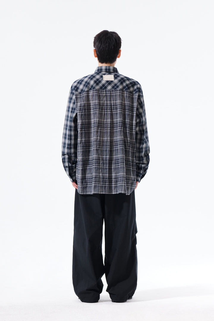Matin Kim Mixed Check Overfit Shirt — Navy blue