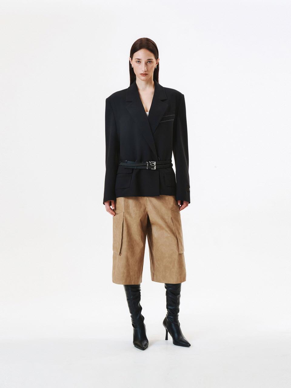 KIMMATIN Oversize Low Edge Crop Jacket — Black
