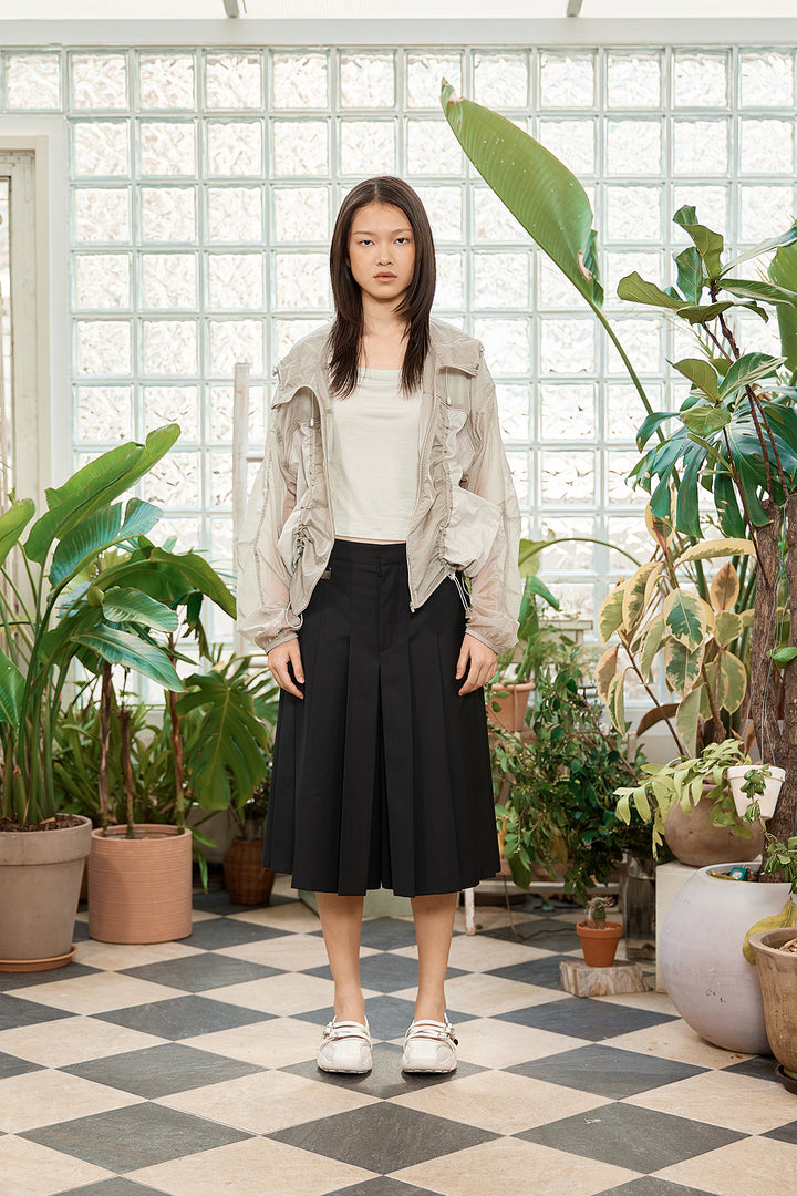 Matin Kim Bermuda Pleats Skirt Pants — Black