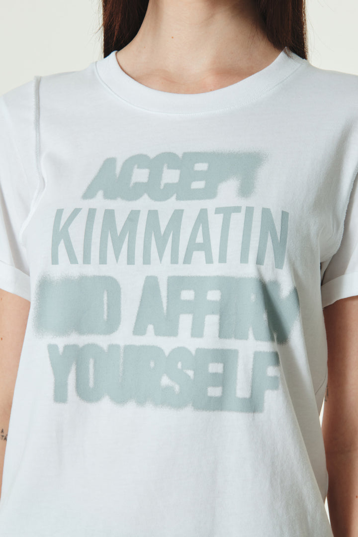 KIMMATIN Sleeve Foldover Lettering Point Top — White