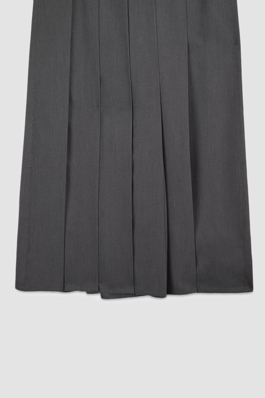 KIMMATIN Unbalance Pleats Pants — Charcoal
