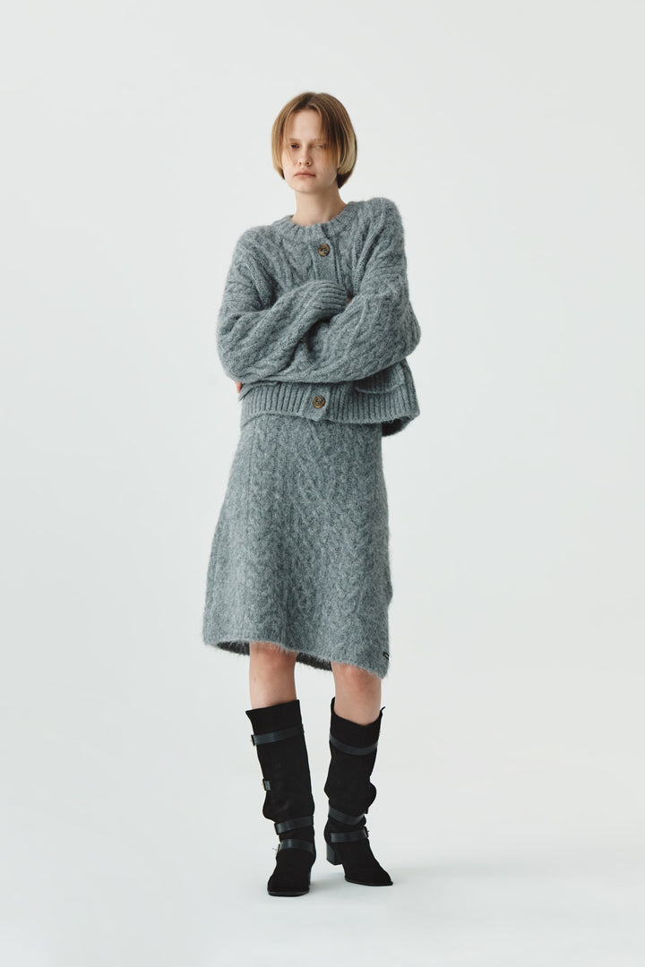 KIMMATIN Wide Cable Midi Knit Skirt — Gray