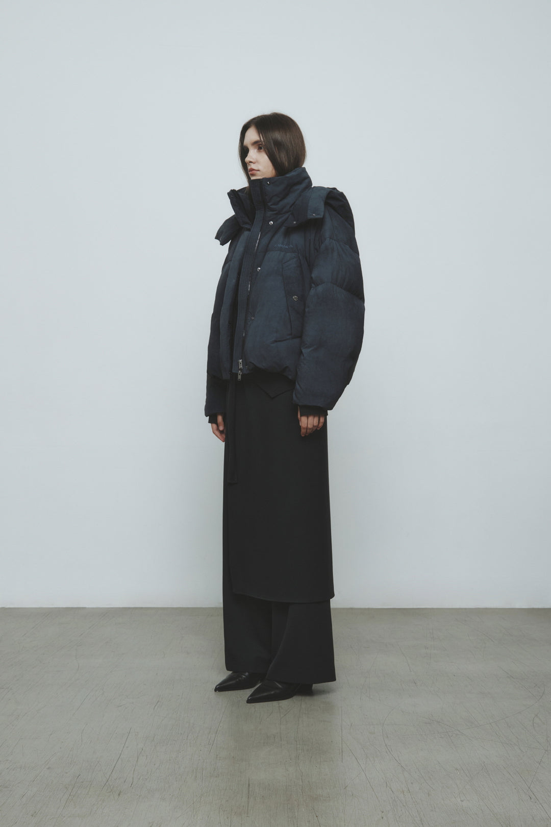 KIMMATIN Dying Effect Volume Puffer Down Jumper — Charcoal