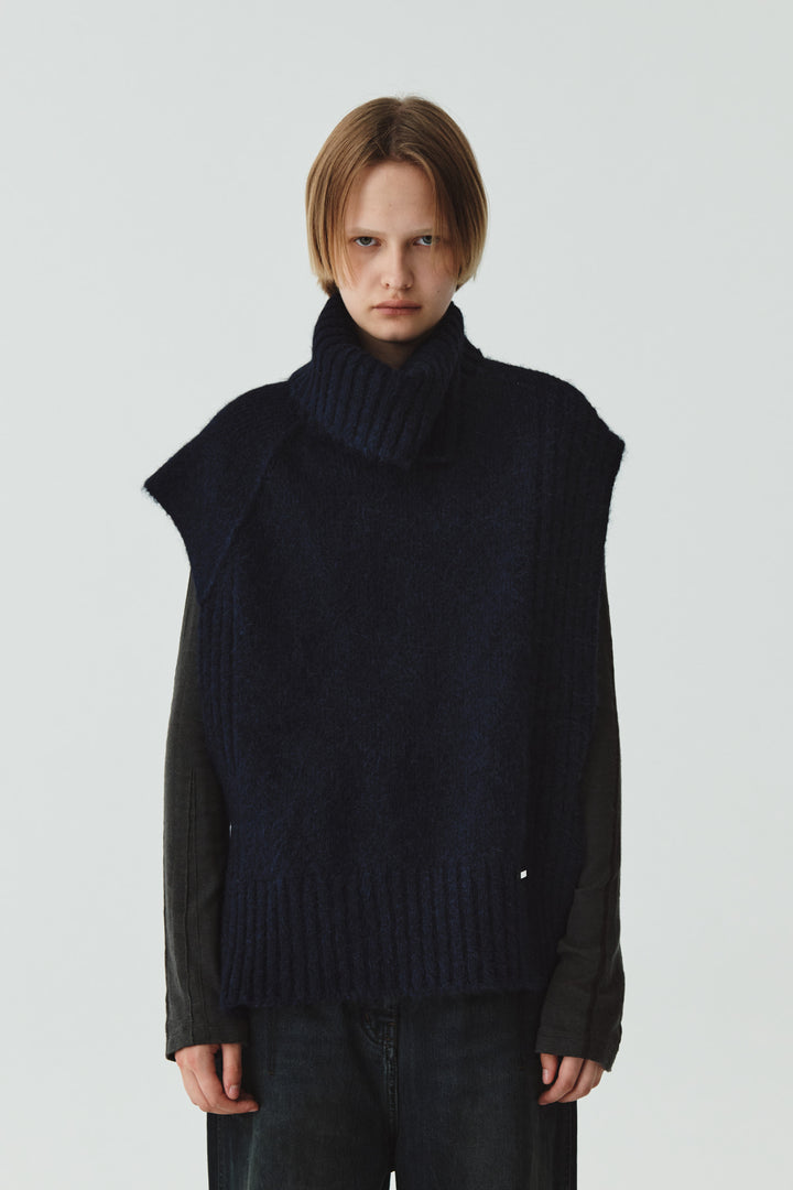 KIMMATIN High Neck Wool Knit Vest — Navy blue