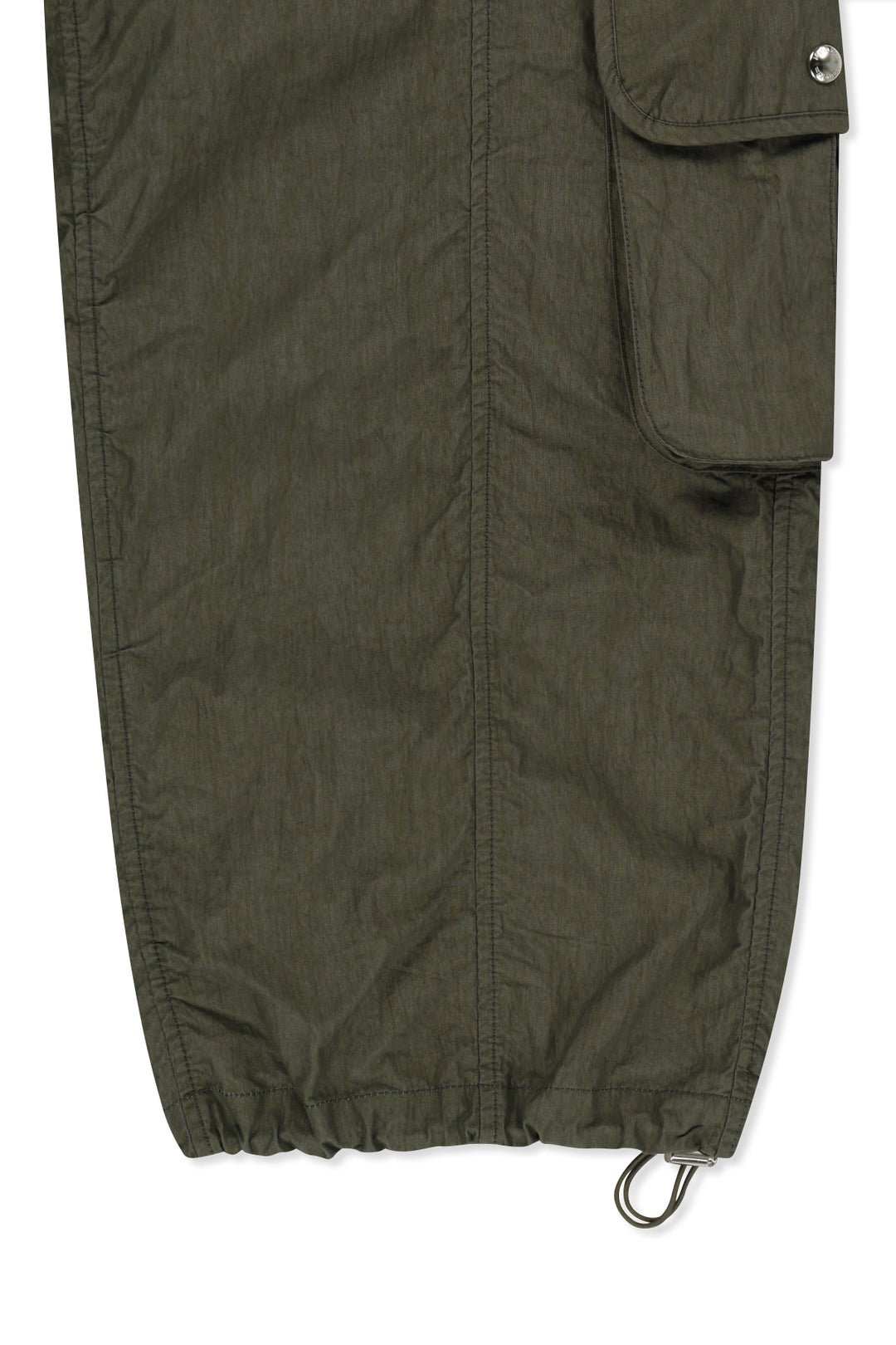 Matin Kim Crinkle Capri Pants — Khaki