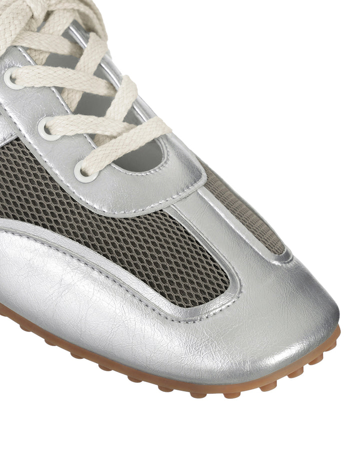 Stand Oil Morrow Square Sneakers — Silver