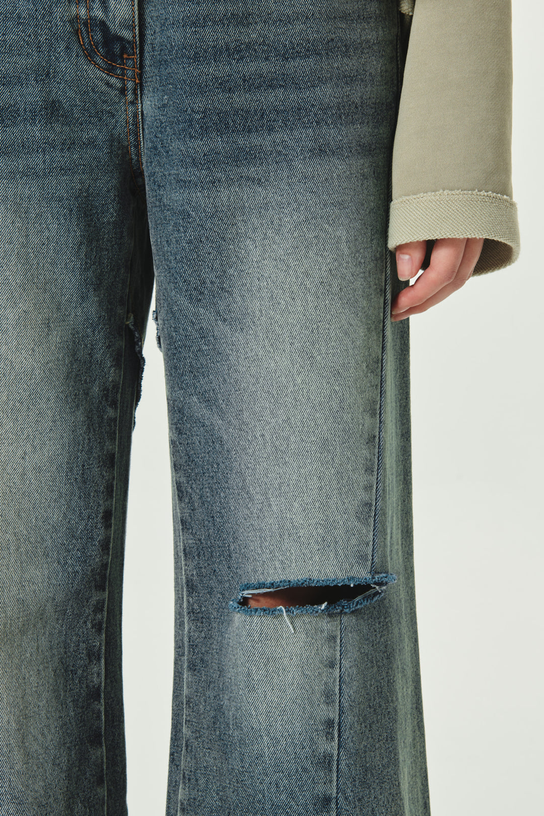 KIMMATIN Slit Point Flare Denim — Blue