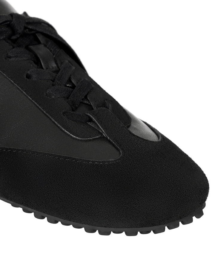 Stand Oil Double Tied Sneakers — Black