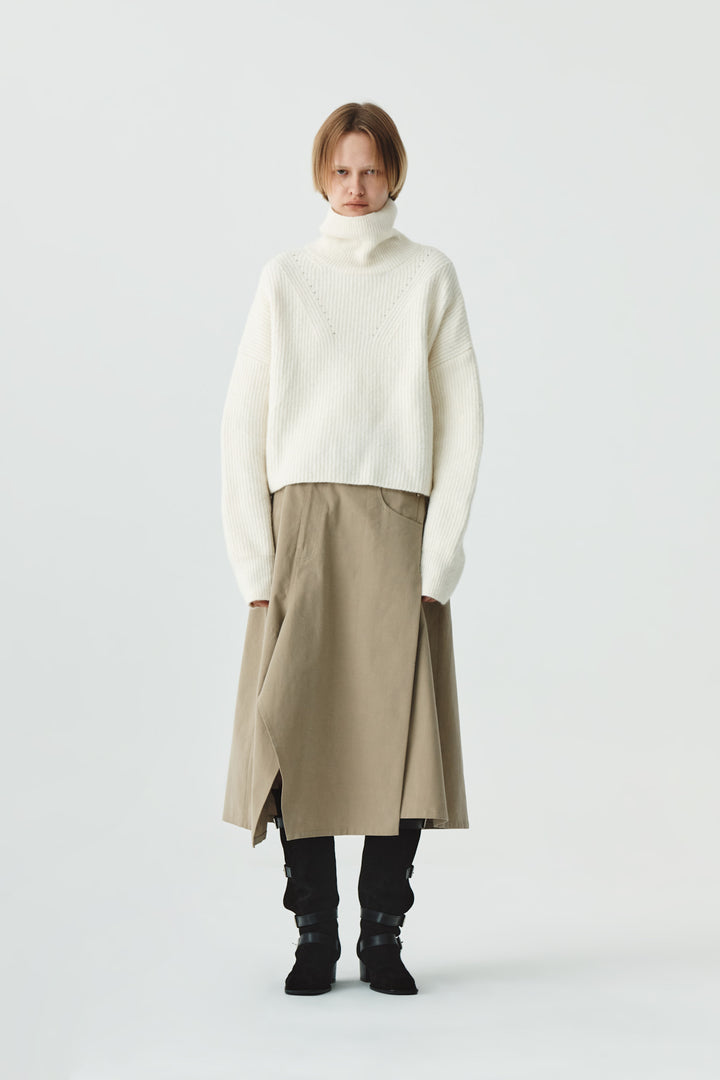 KIMMATIN Wool Blended High Neck Crop Pullover — Ivory
