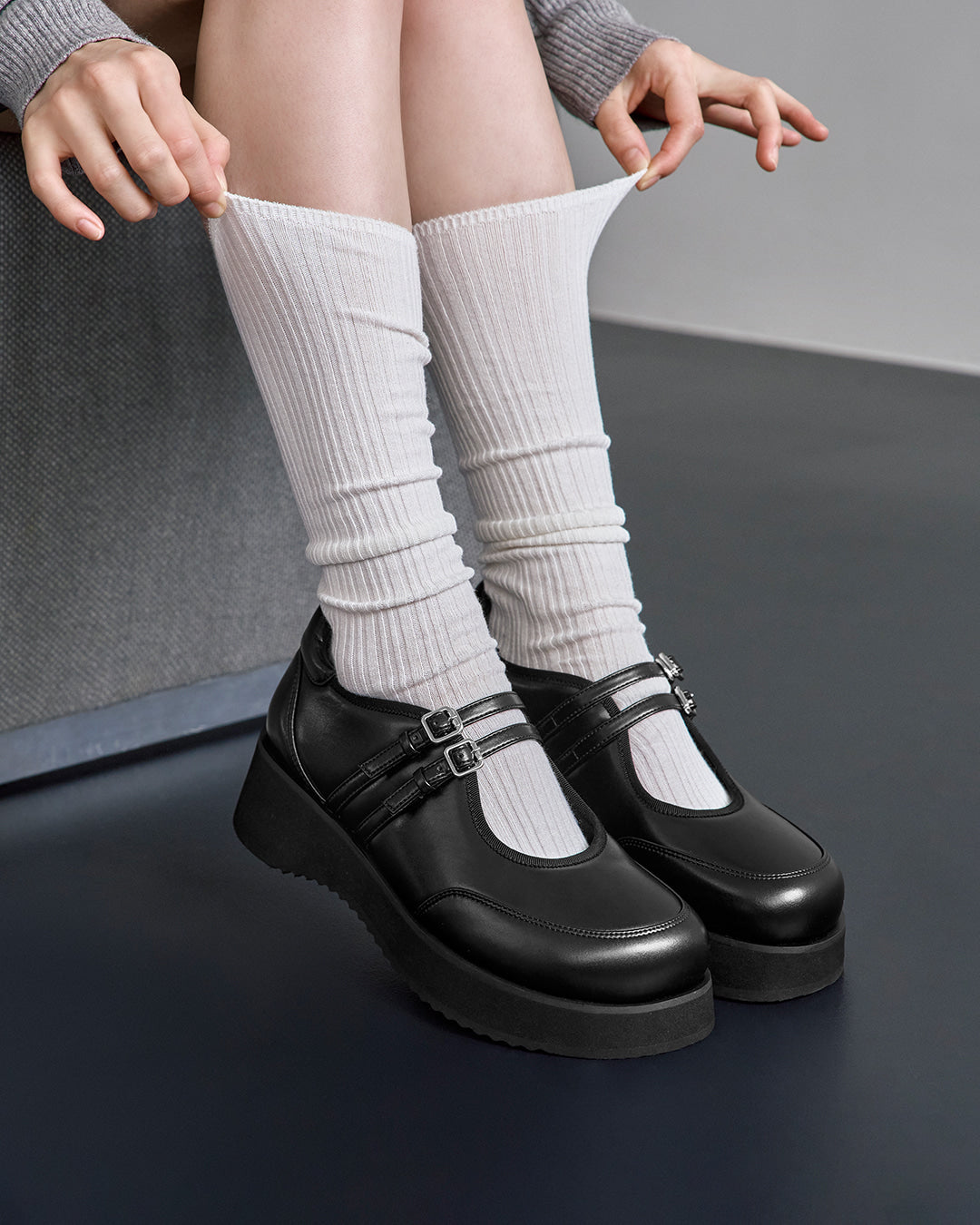 Stand Oil Hatched Platform Mary Jane — Black