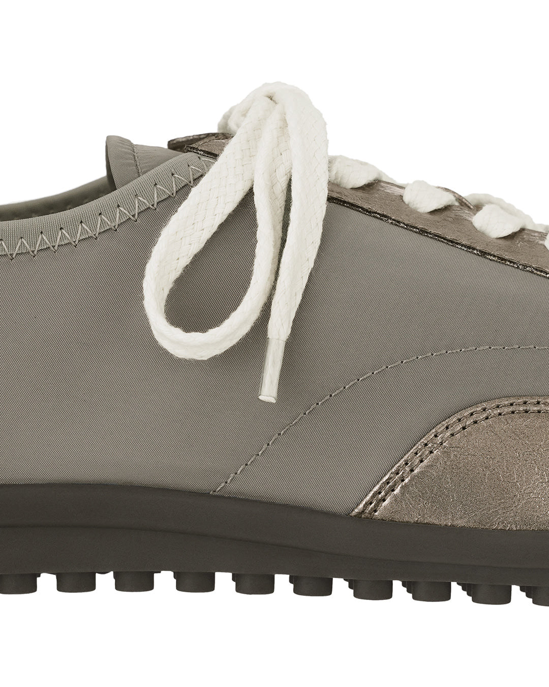 Stand Oil Sophie Flat Sneaker — Metallic Gray