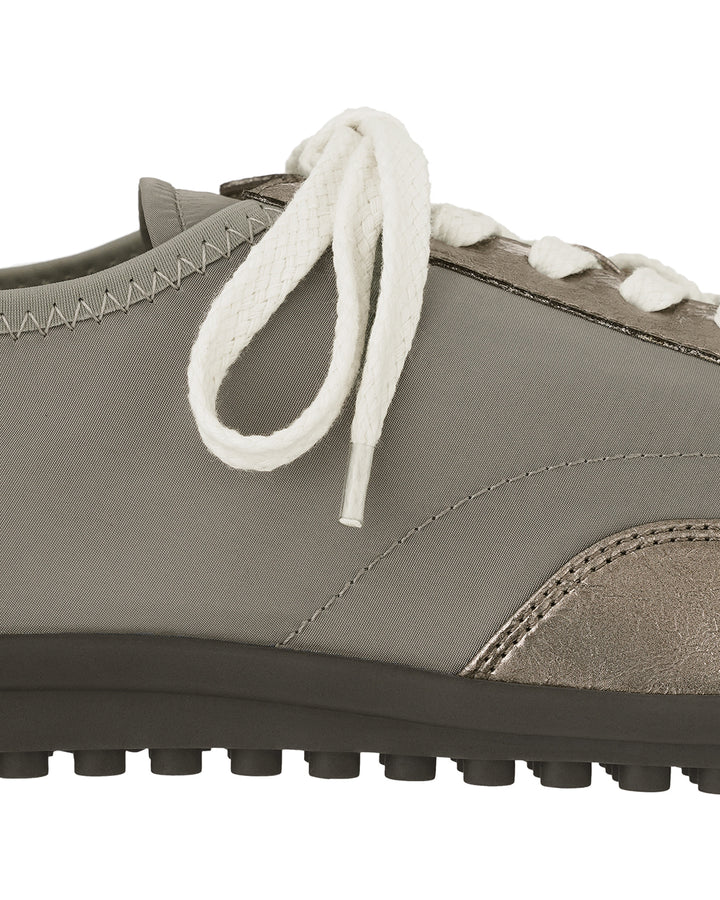 Stand Oil Sophie Flat Sneaker — Metallic Gray