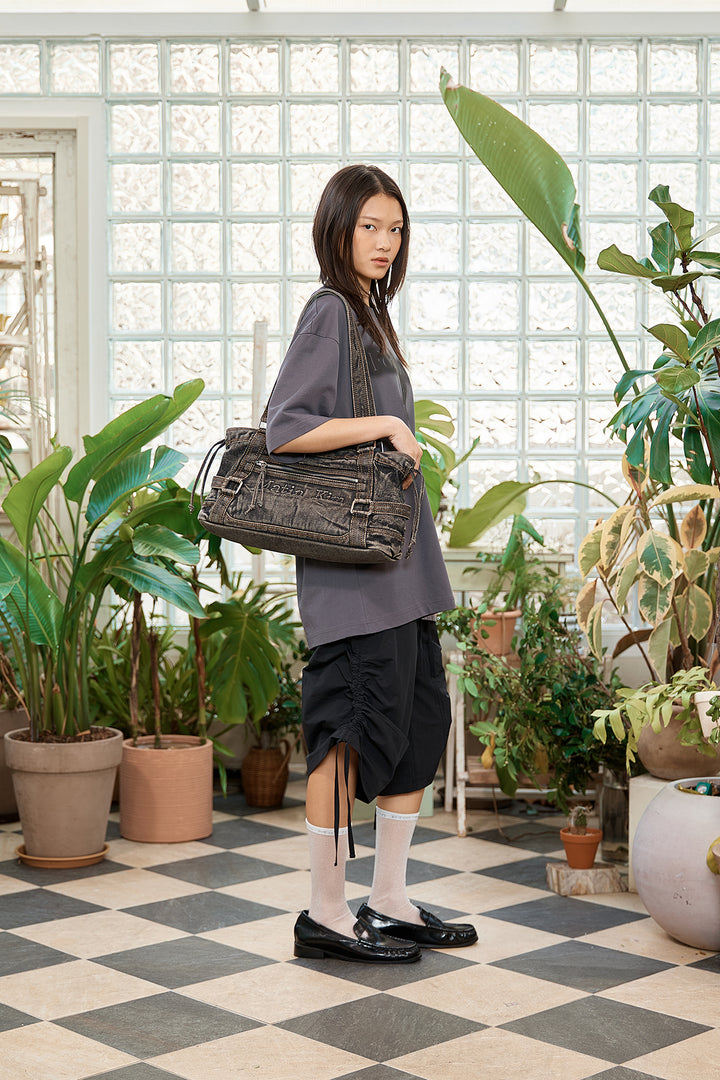 Matin Kim For Lovers Logo Point Top — Charcoal