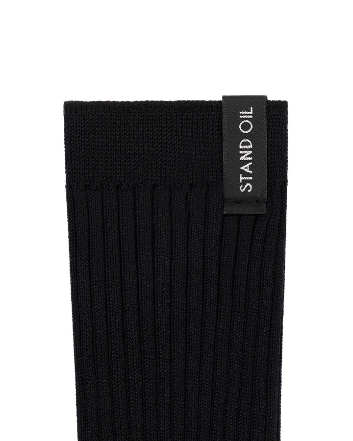 Stand Oil Breeze Socks — Black
