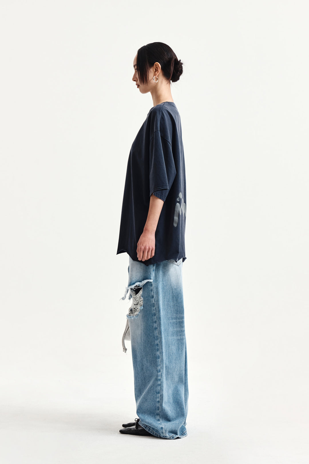 Matin Kim Raw Cut Graffiti Logo Top — Navy blue