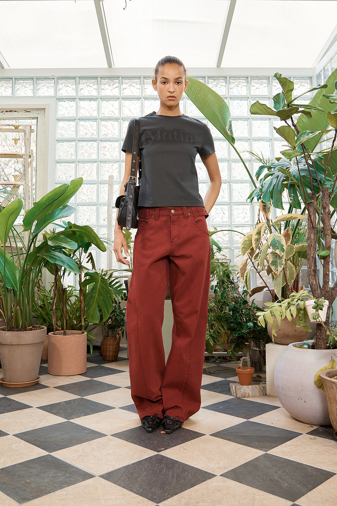 Matin Kim Waist Buckle Curved Dying Denim — Red