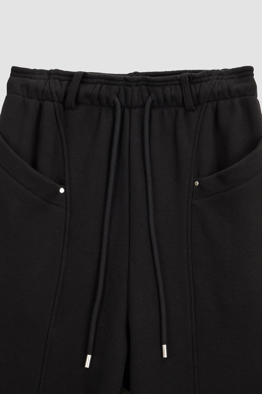 KIMMATIN Pocket Rivet Loose Fit Sweat Pants — Black