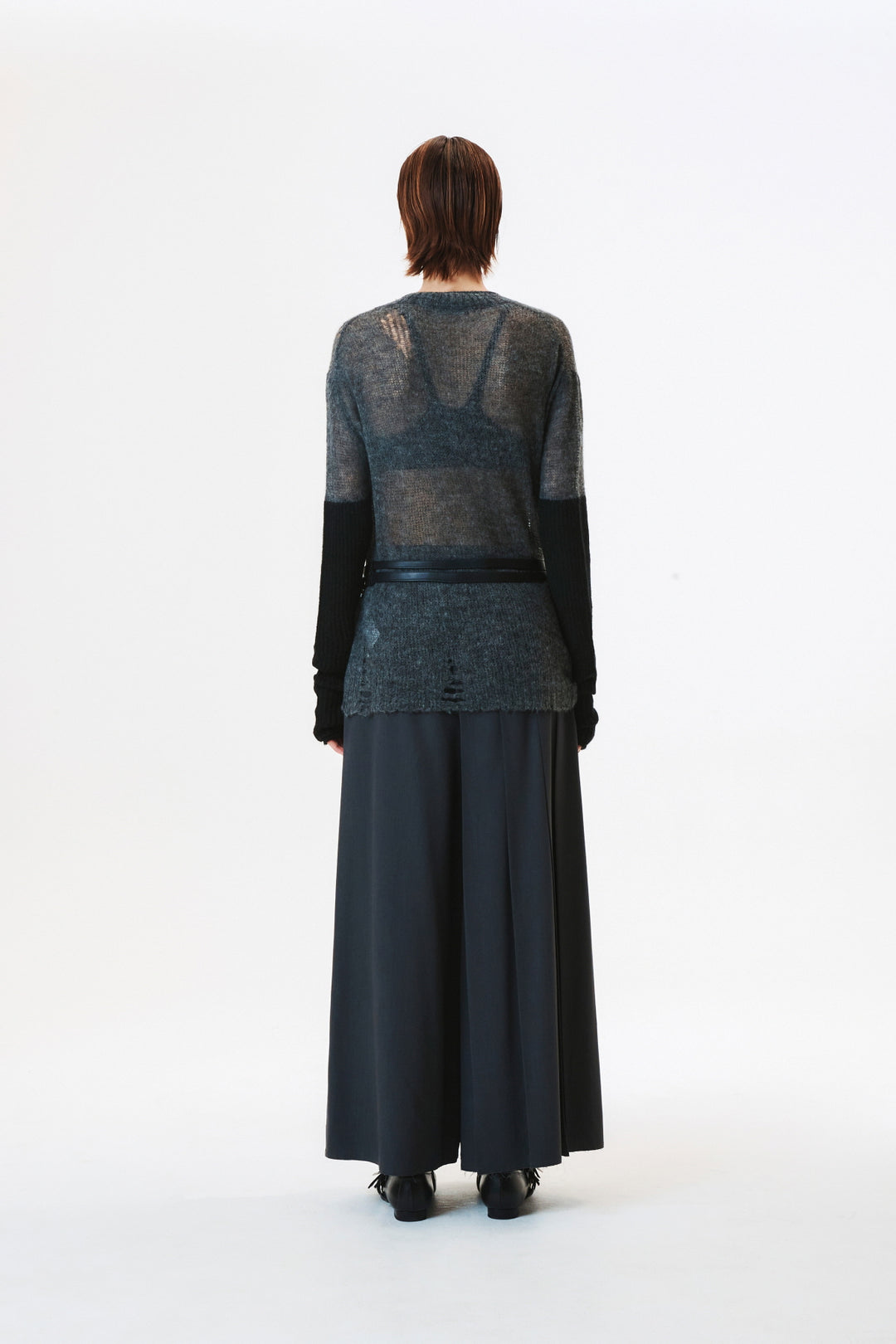 KIMMATIN Hand Warmer Layered Pullover — Charcoal