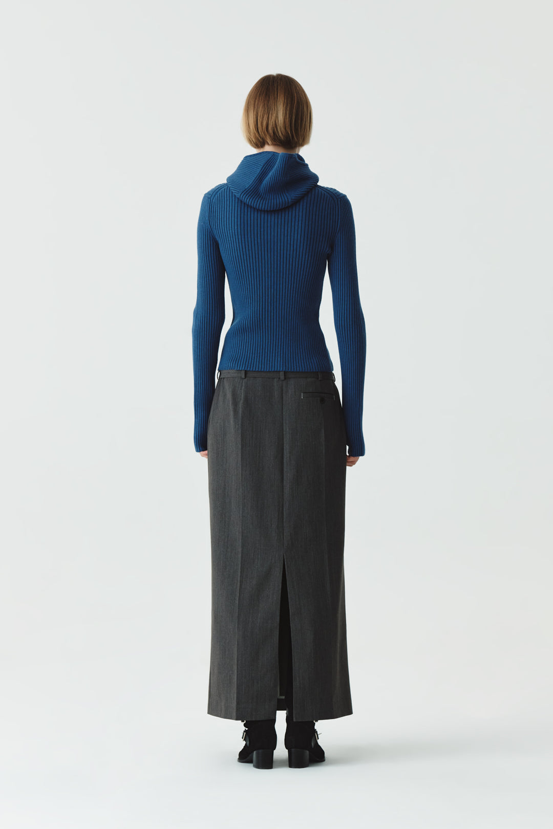 KIMMATIN Slit Point H Line Long Skirt — Gray