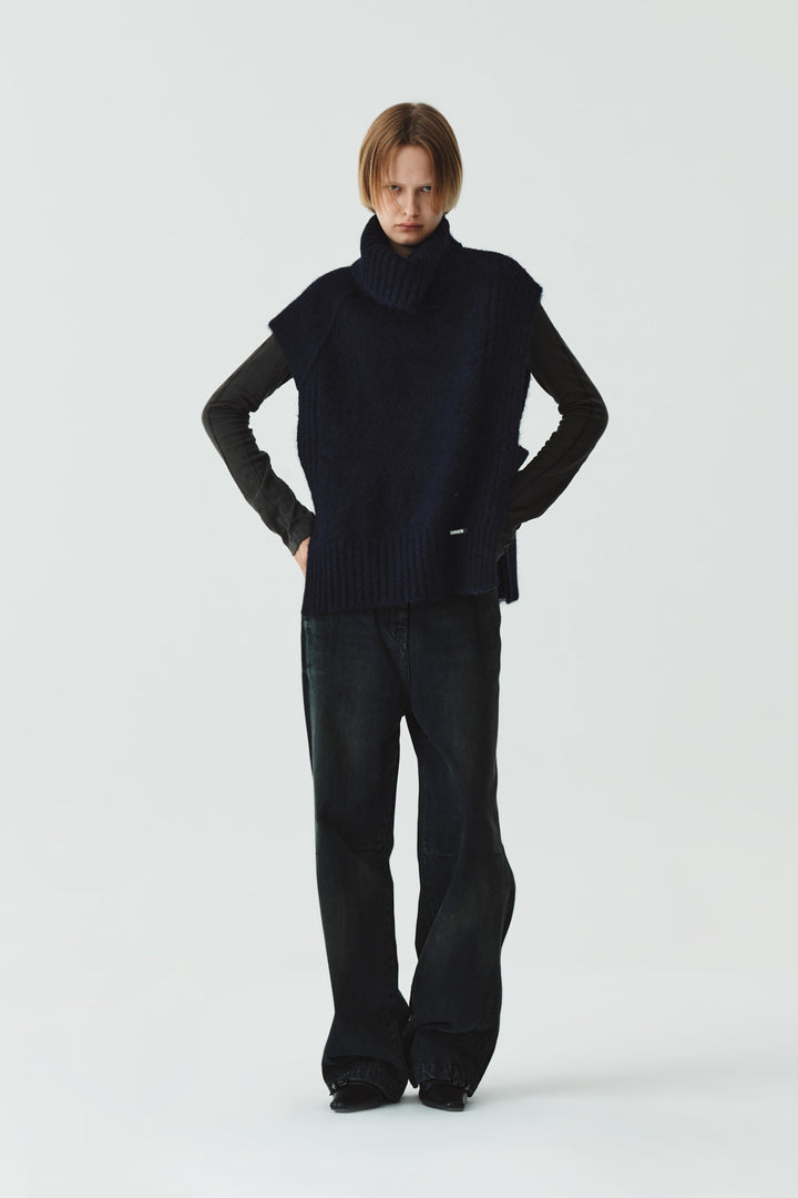 KIMMATIN High Neck Wool Knit Vest — Navy blue