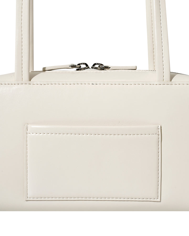 Stand Oil Post Bag — Square Box Shoulder — Cream