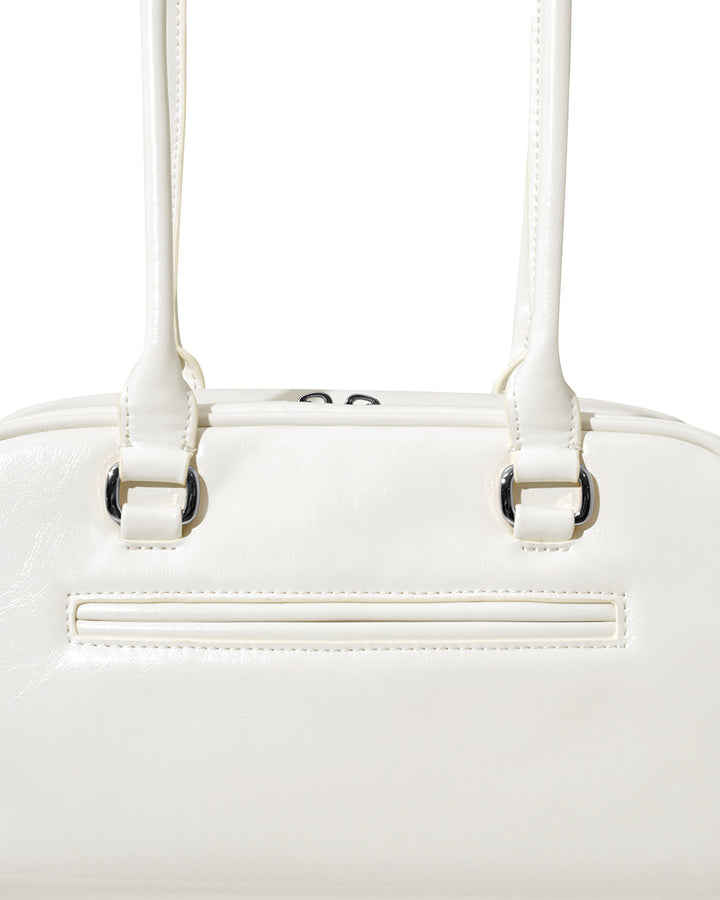 Stand Oil Chubby Bag — Quilted Bowling Crossbody — White