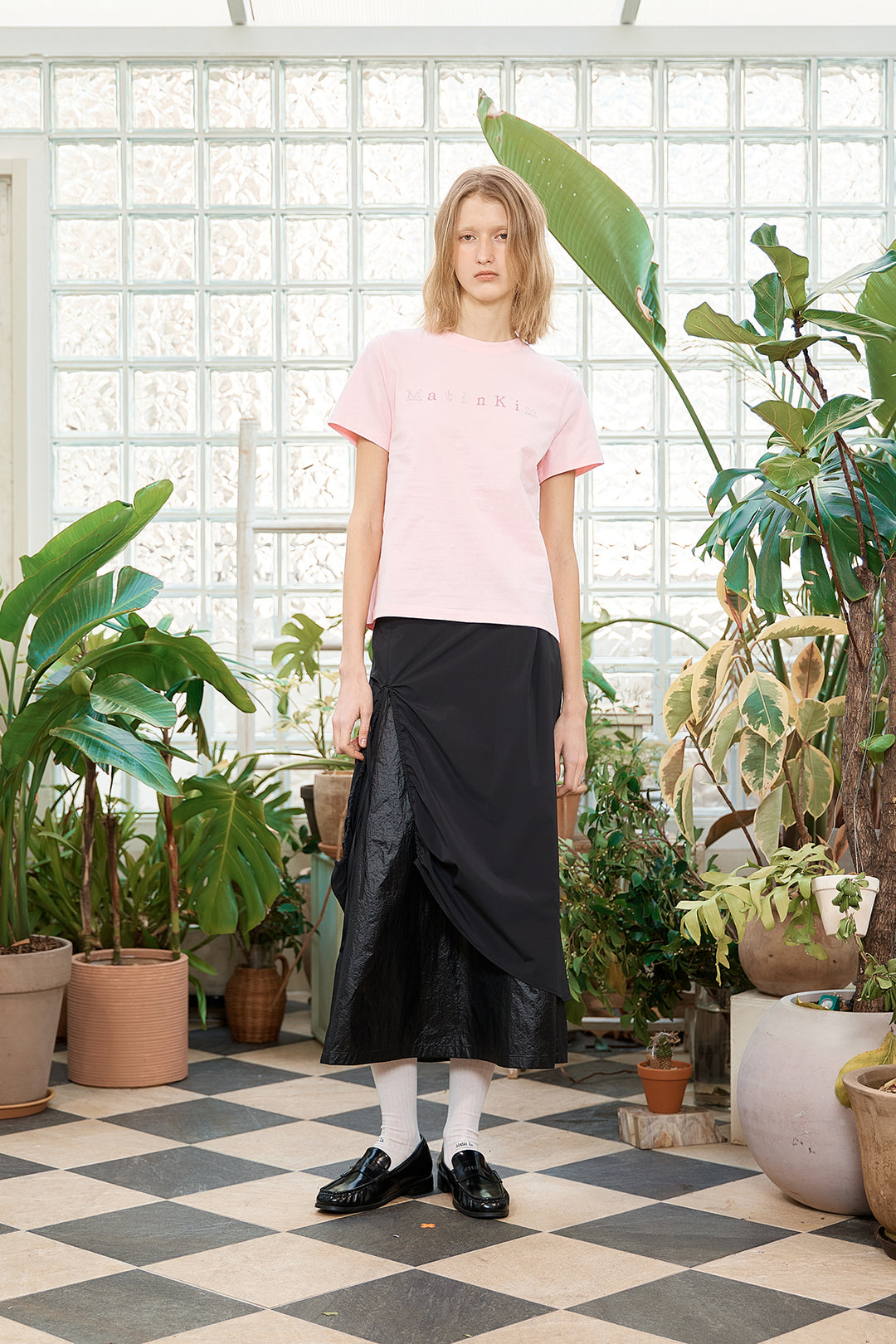 Matin Kim Sticker Graphic Logo Top — Pink