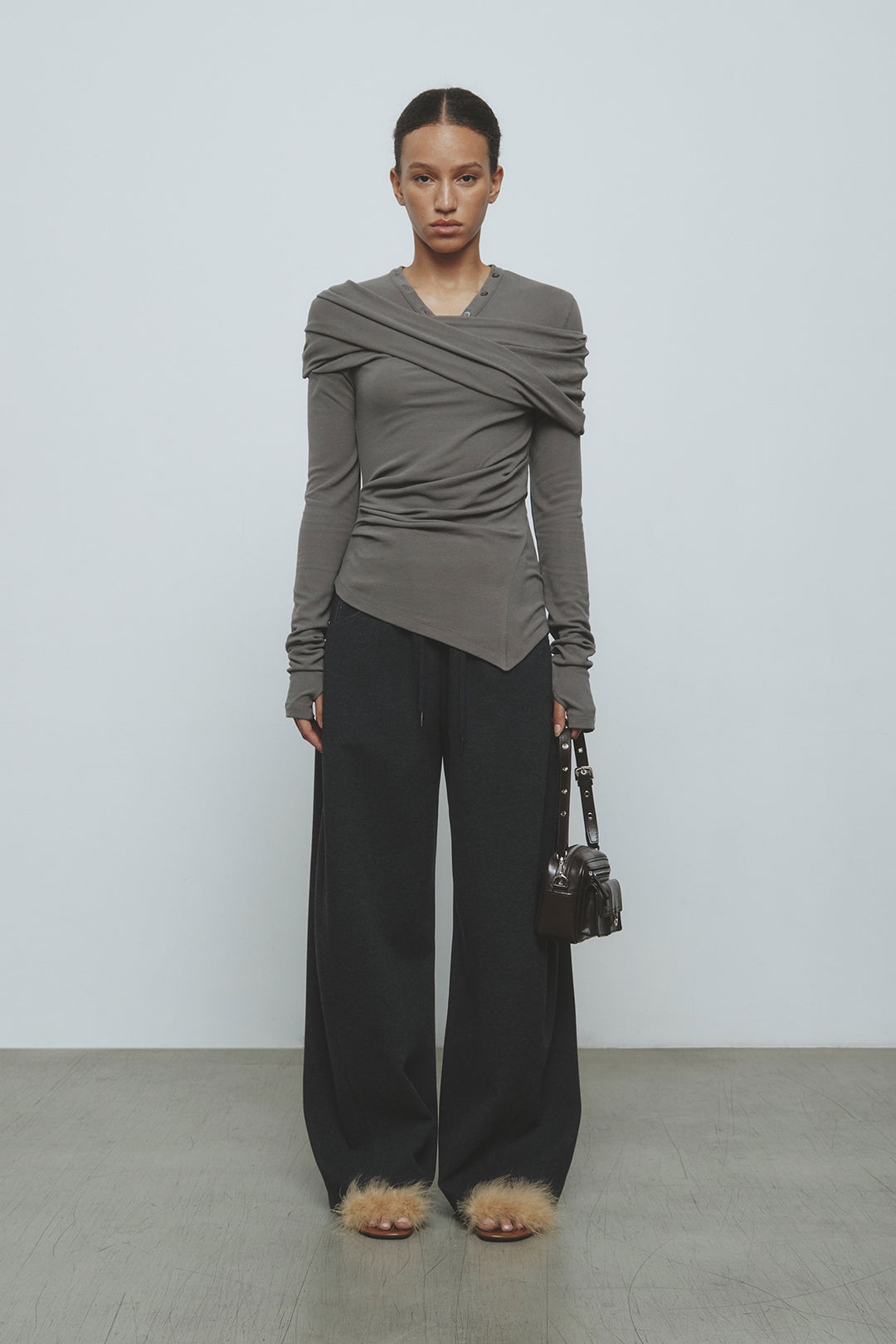 KIMMATIN Blended Wool Curved Banding Pants — Charcoal