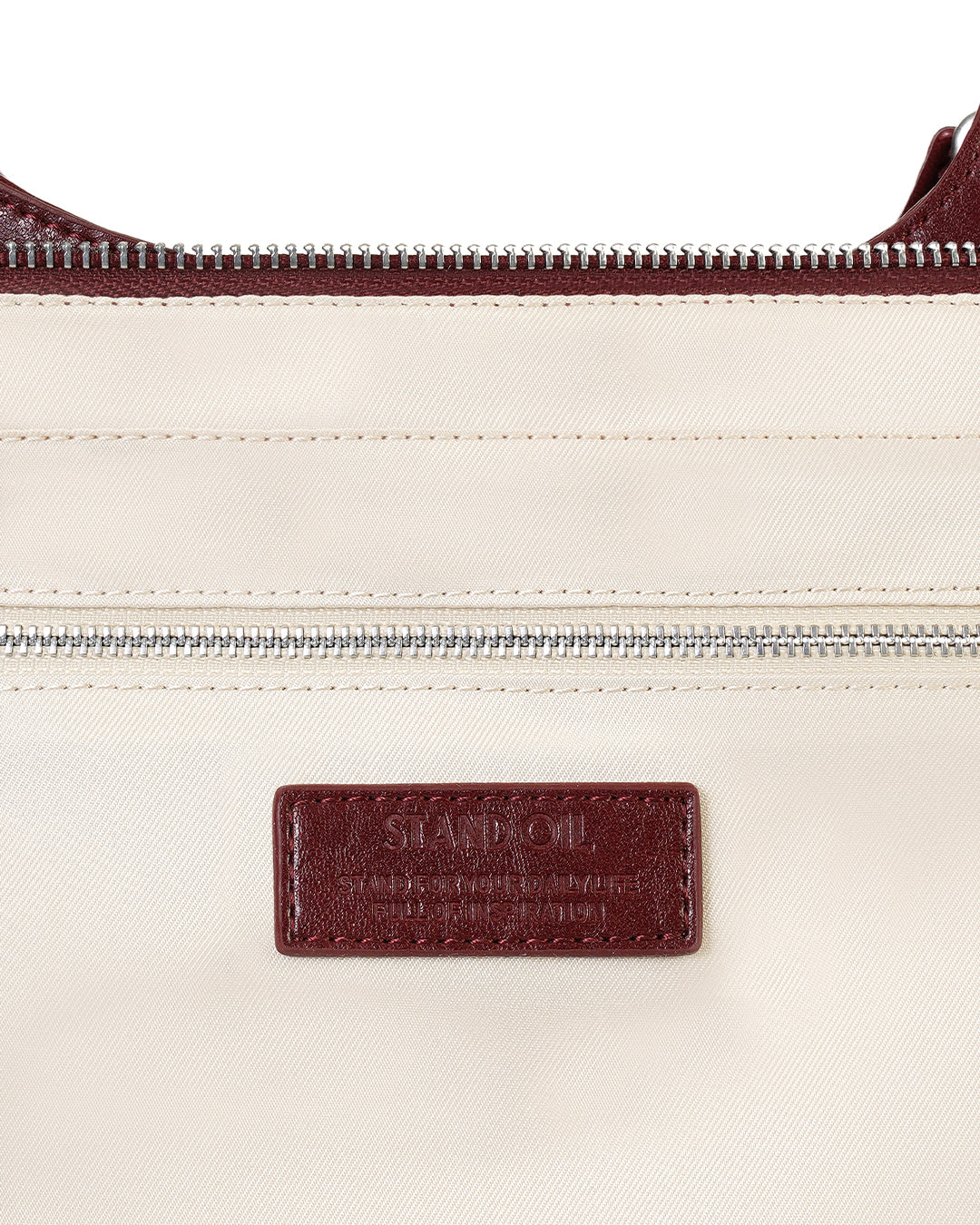 Stand Oil Breezy Bag Mini — Red wine