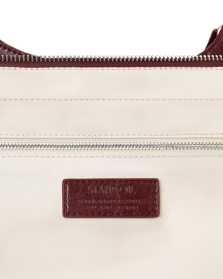 Stand Oil Breezy Bag Mini — Red wine