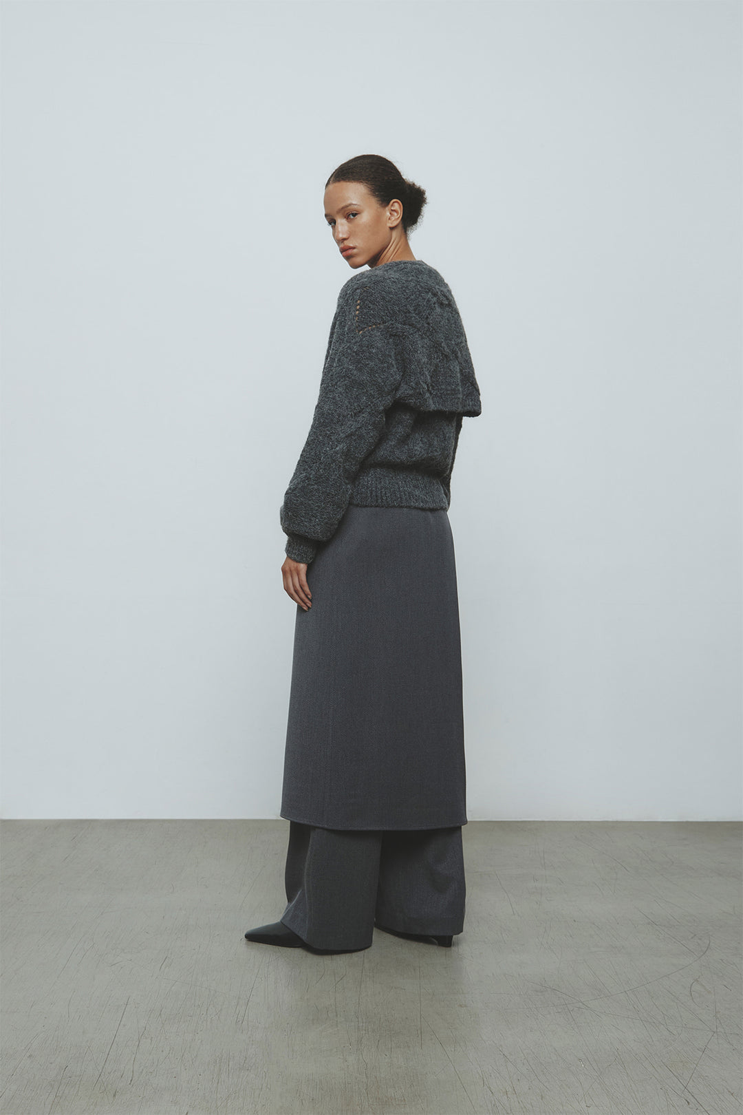 KIMMATIN Bolero Layered Cable Knit Pullover — Charcoal