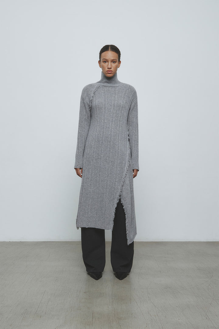 KIMMATIN Unbalance Fringe Knit Dress — Gray