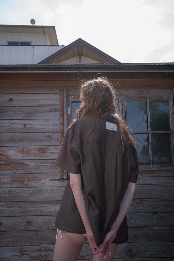 Matin Kim Unbalance Collar Half Shirt Khaki — Brown