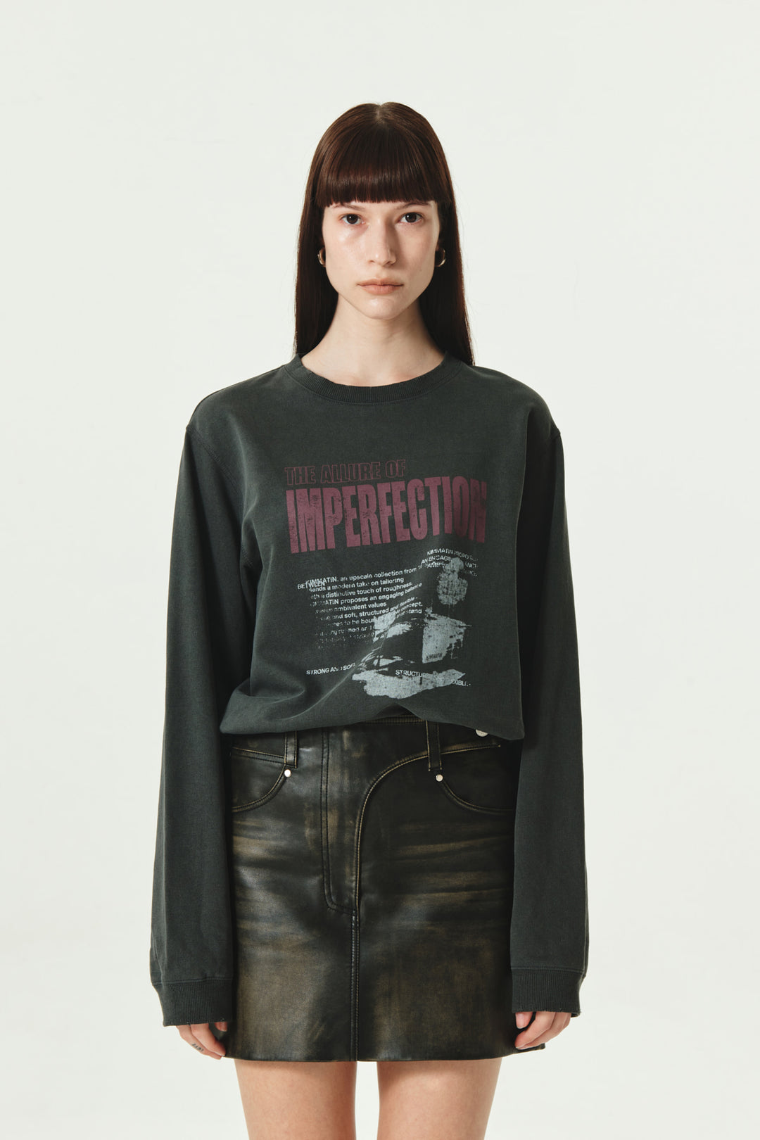 KIMMATIN Washed Printing Long Sleeve Top — Charcoal