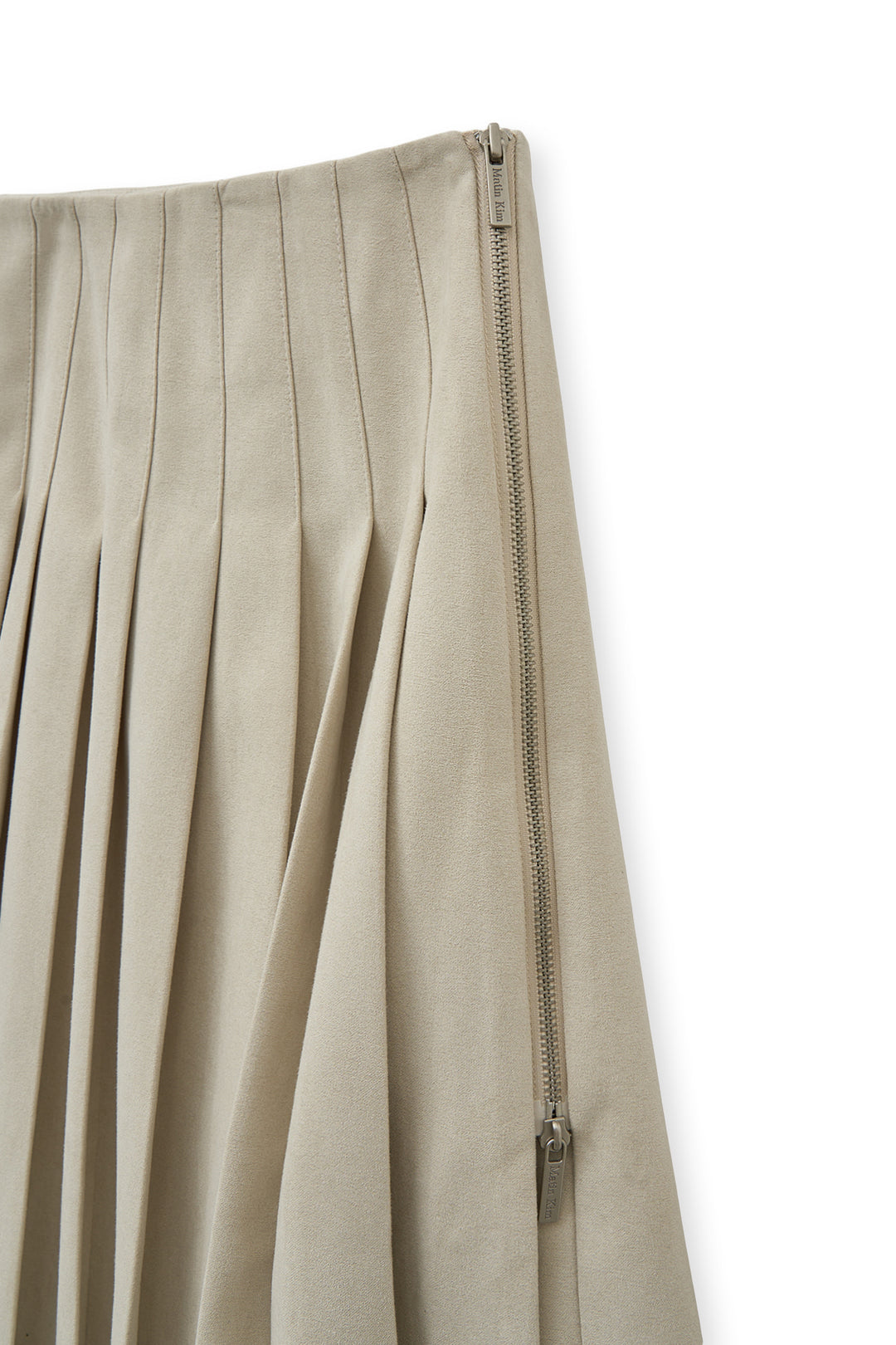 Matin Kim Side Zipper Pleats Midi Skirt — Beige