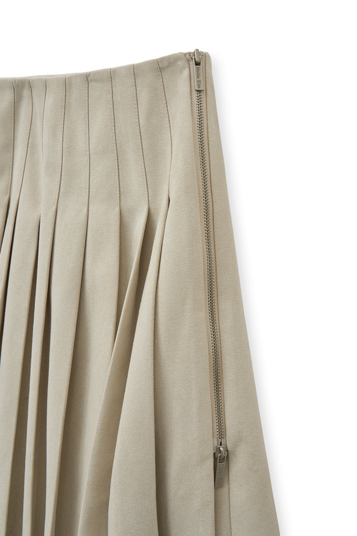 Matin Kim Side Zipper Pleats Midi Skirt — Beige