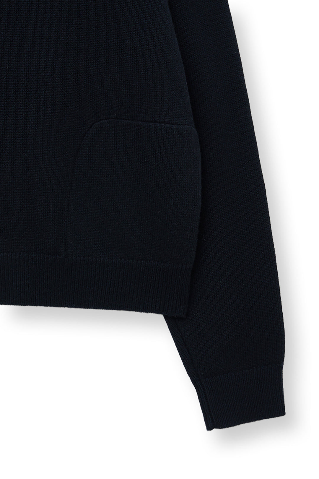 Matin Kim Back Logo Half Knit Zip Pullover — Navy blue
