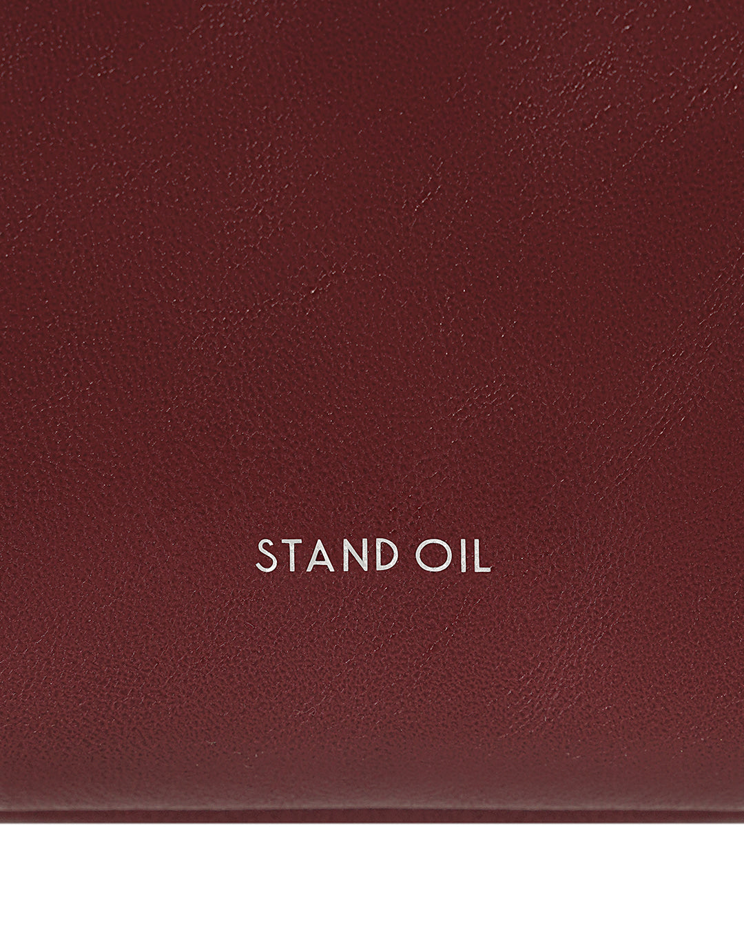 Stand Oil Breezy Bag — Red wine