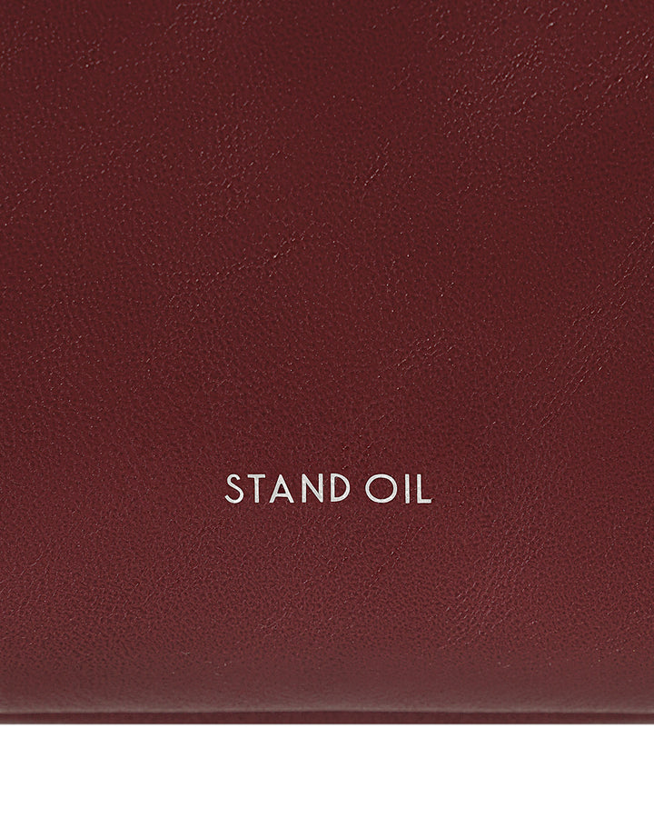 Stand Oil Breezy Bag — Red wine