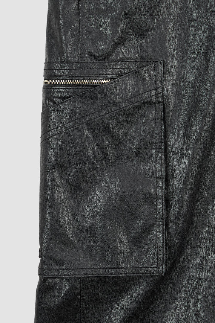 KIMMATIN Pocket Point Leather Bermuda — Black