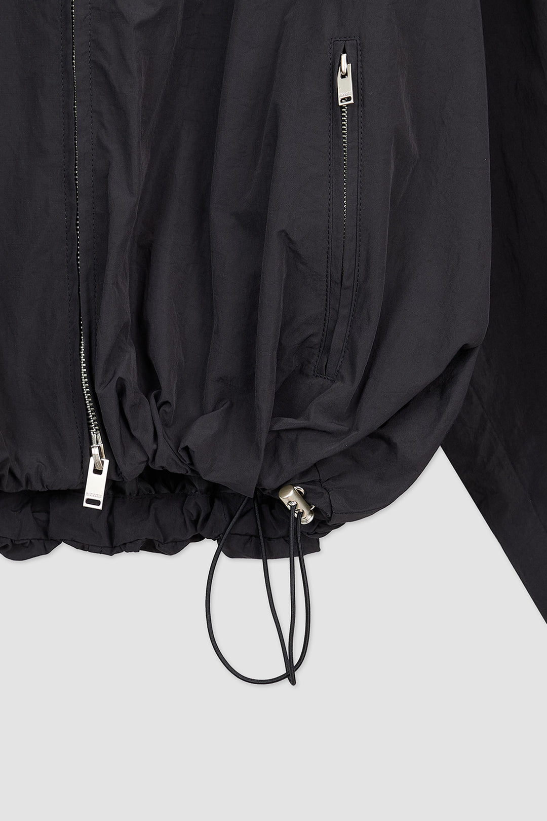 KIMMATIN Logo Embroidery Balloon Jumper — Black
